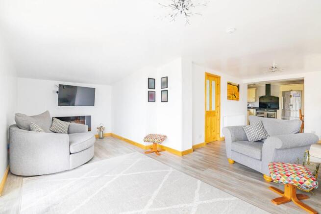 MFL7214160_575.jpg