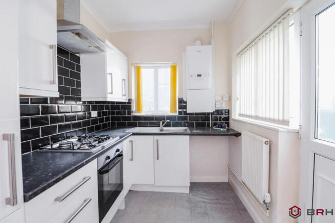 2 bed Terraced for sale Image 5