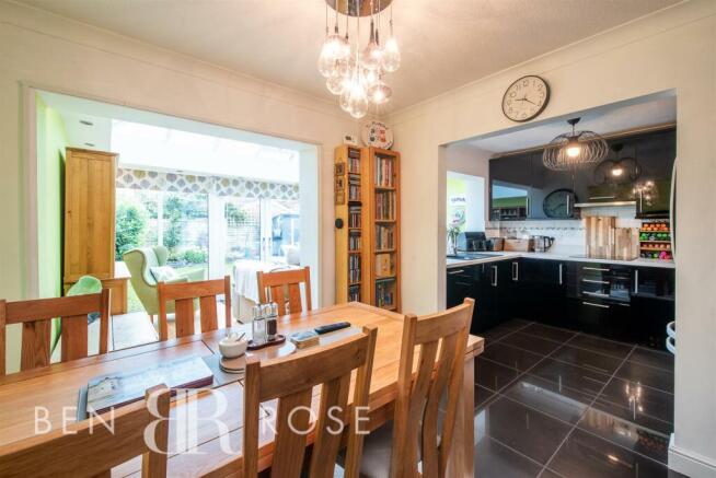 Dining Room/Kitchen