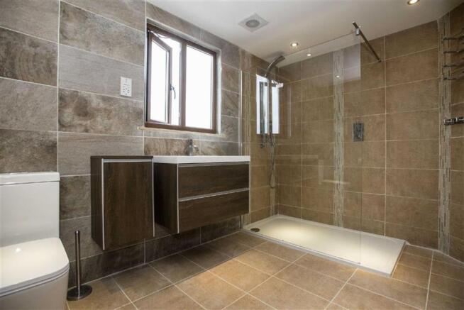 Jack & Jill Shower Room