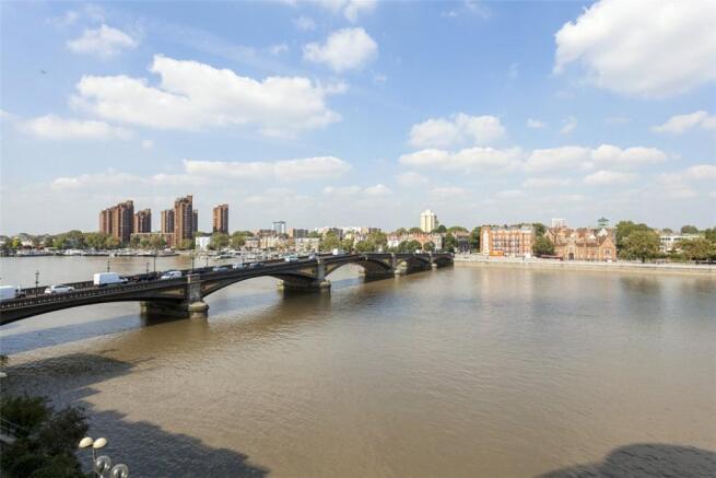 Albion Riverside