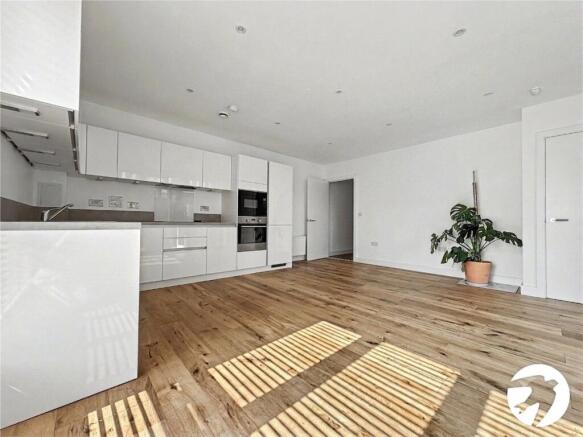 Lounge/Kitchen