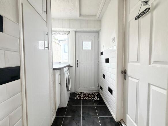 Utility/entrance
