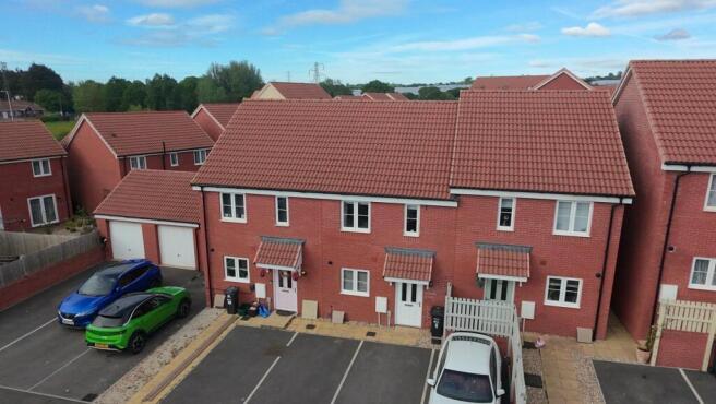 2-bed terraced on Sixpence Drive, North Petherton, Bridgwater, Somerset, TA6 6ZY, £117,500