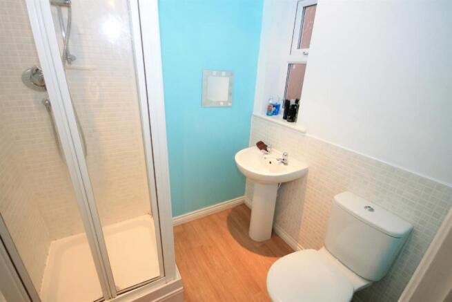 GUEST EN-SUITE