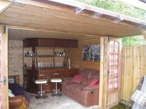 Summerhouse/Bar