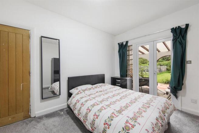 130 London Road - DZx15DLaGaQC9p8ugYTI.jpg