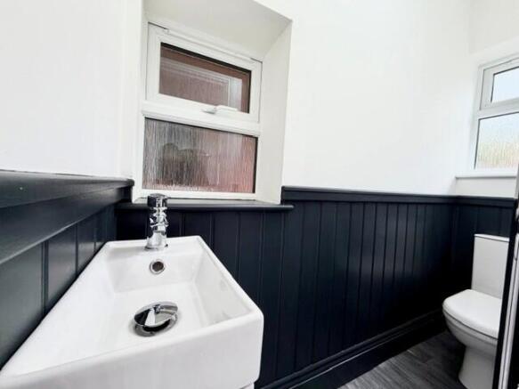 2 bed Terraced for sale Image 4