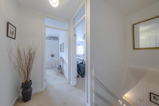 7 Tytherington Close-024.JPG