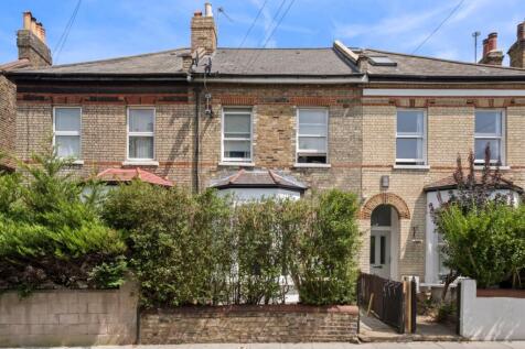 Endlesham Road, Balham, London, SW12