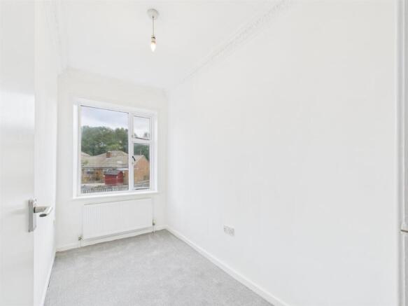 3 bed Terraced for sale Image 6
