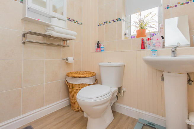 Ensuite Shower Ro...