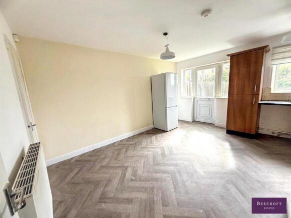 WhatsApp Image 20260420 at 153526 3.jpg