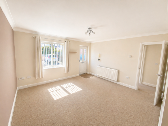 Living Room (2)