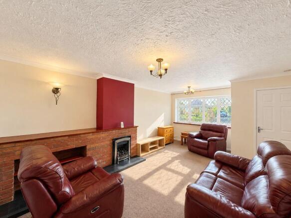 Springhill Road, Burntwood, WS7 4UJ photo 3