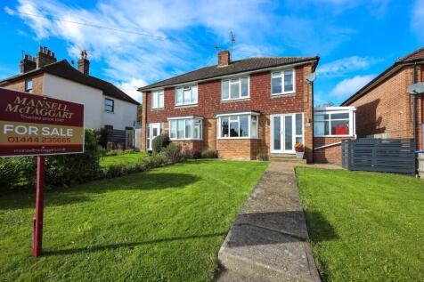 Junction Road, Burgess Hill, RH15