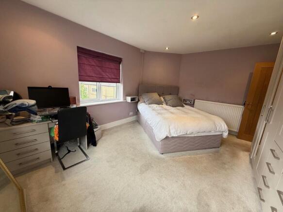 2 bed Detached Bungalow for sale Image 7