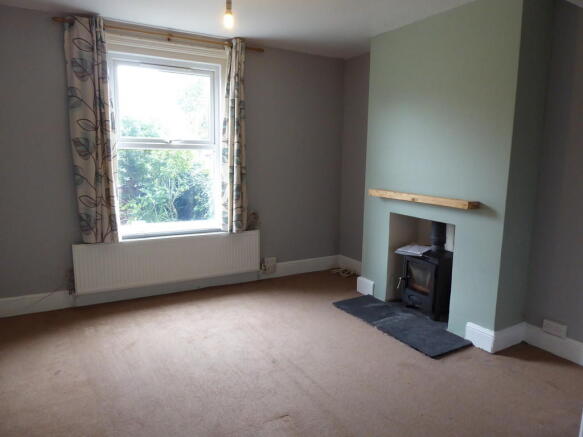 LOUNGE AREA