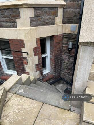 Steps To Garden Flat