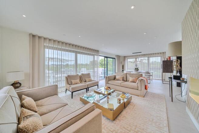 Lounge overlooking balcony
