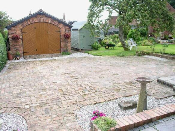 Outside Picture 4