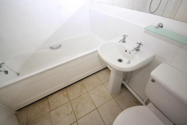 Bathroom Suite 