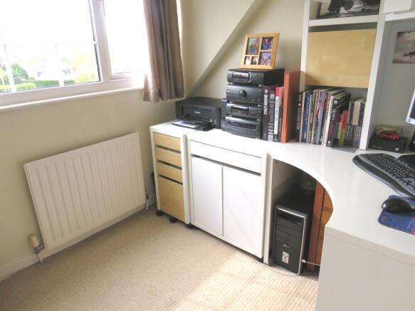 Photo 10