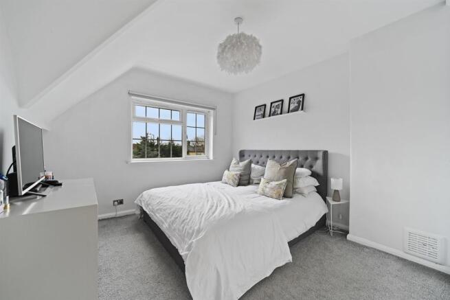 Master+Bedroom+
