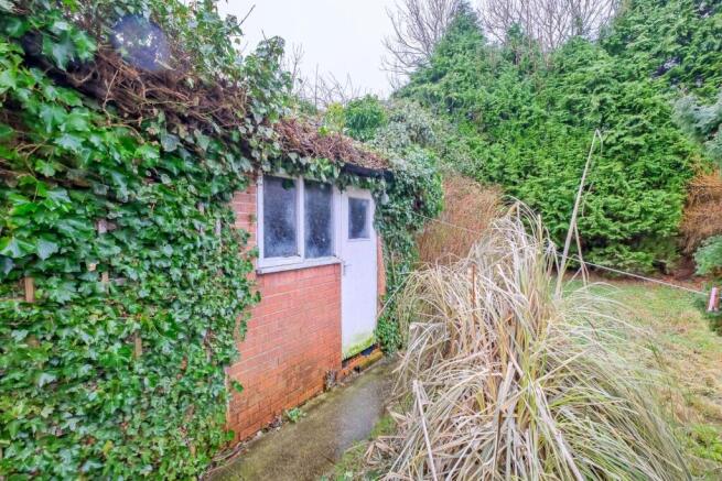 Rear Garage