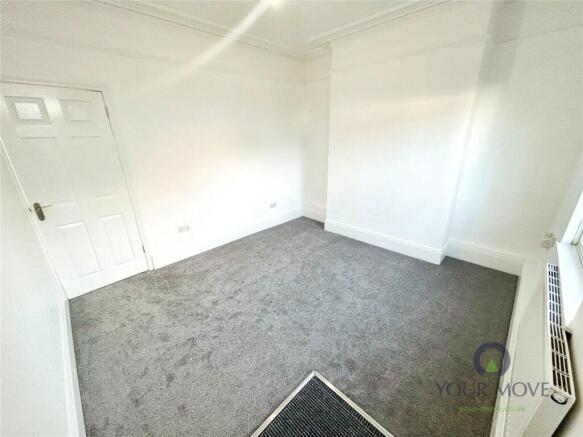 3 bed Terraced to rent Image 4