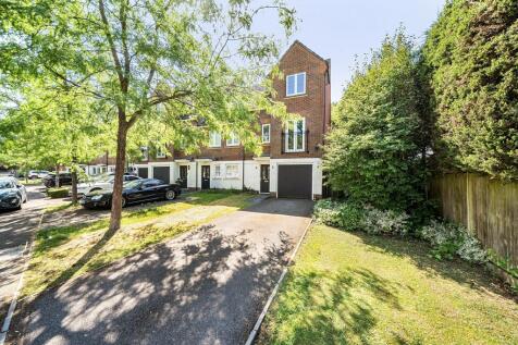 Halton Road, Kenley, CR8