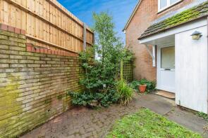 49, Wheatlands, Stevenage SG2 0JT