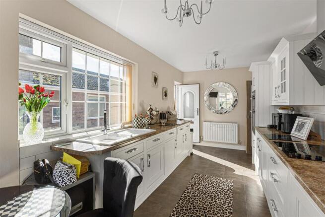 Kitchen Breakfast Room
