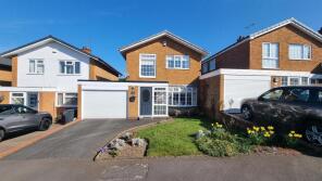 14, Shawhurst Croft, Hollywood B47 5PB