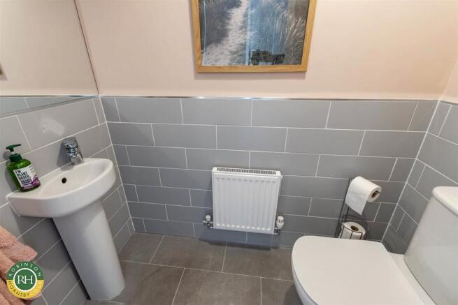 Cloakroom/WC
