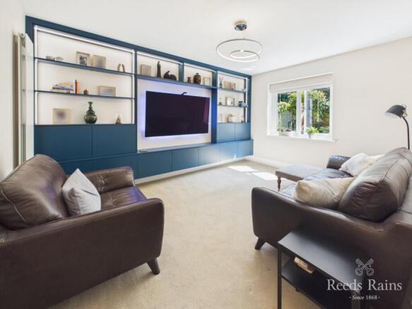 4 bed Detached for sale Image 6