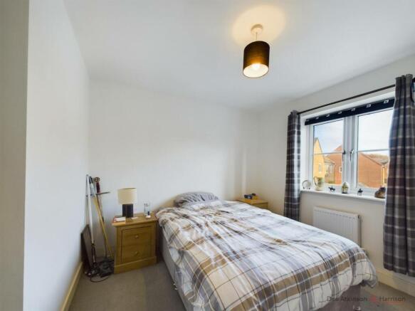 3 bed Terraced for sale Image 10