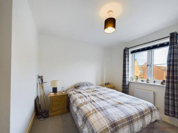 3 bed Terraced for sale Image 10