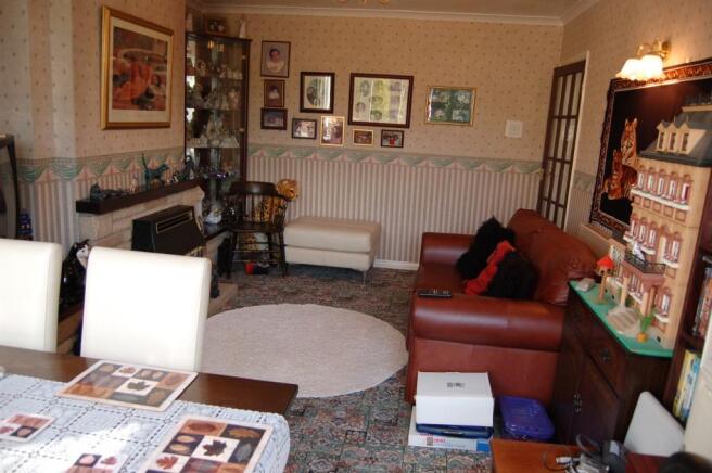 Sitting/Dining Room
