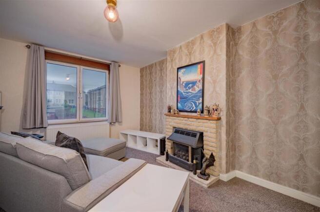 12 Byron Street Dundee-1.JPG