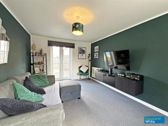 3 bed Semi-Detached for sale Image 9