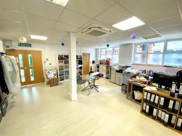 Office pic 2.jpg