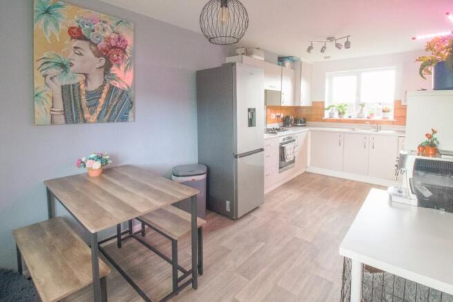 Kitchen/Dining