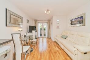 Flat 8, Chelsea Lodge, Wintergreen Boulevard, West Drayton UB7 9HL