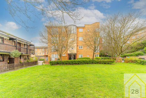 Eastway, E9