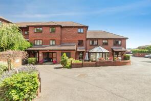 15, Pond Court, The Ridgeway, Hitchin SG4 8YY