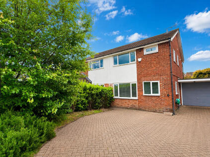 Orchard Close, Reading, RG7