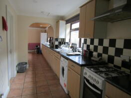 10, Spear Road, Southampton SO14 6UL