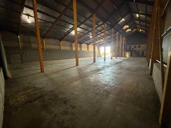 Barn 2