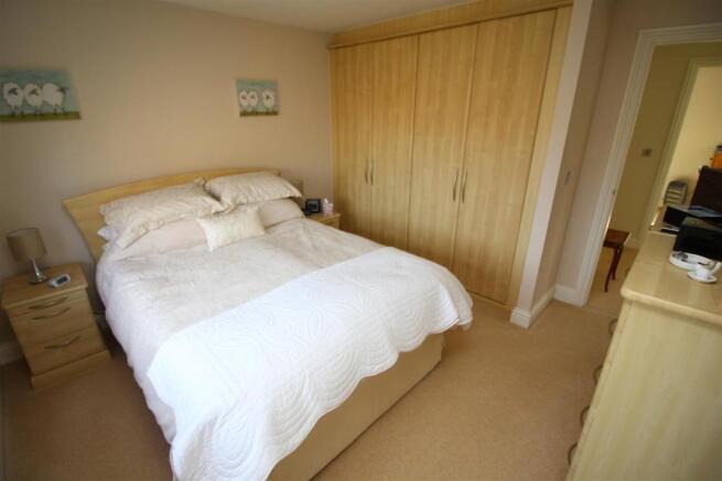 27 Bed 1.JPG
